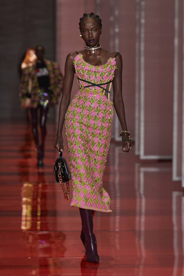 Versace jesień-zima 2022/2023