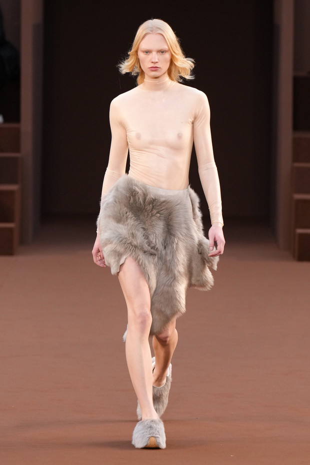 Loewe jesień-zima 2022/2023
