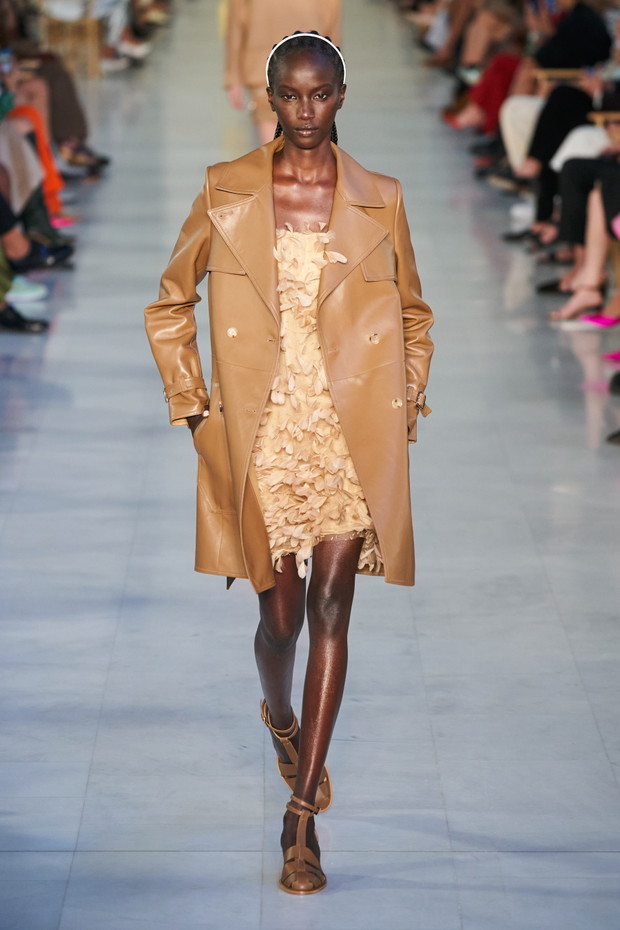 Max Mara wiosna-lato 2022