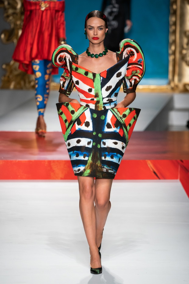 Moschino wiosna-lato 2020