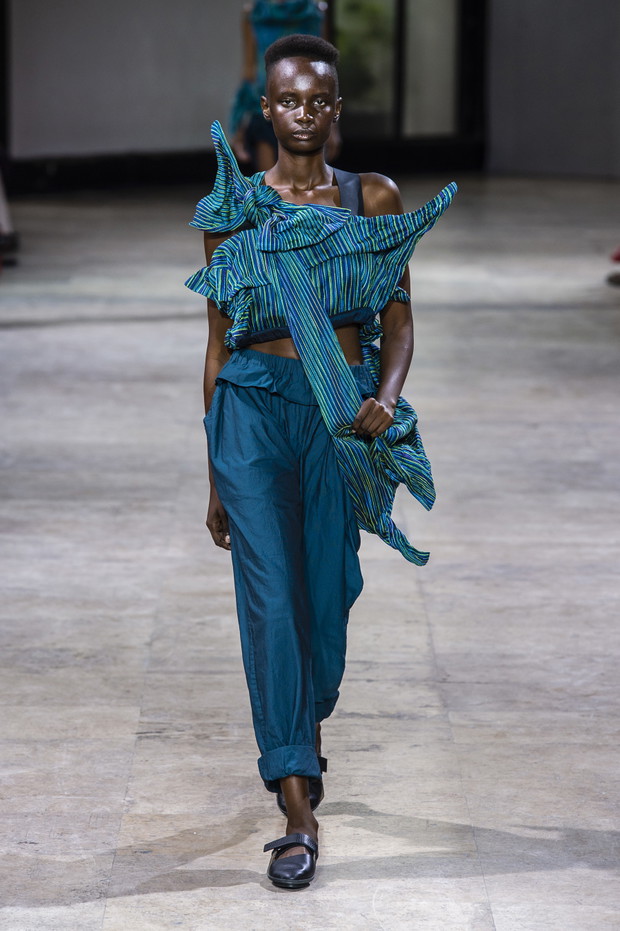 Pokaz Issey Miyake SS19