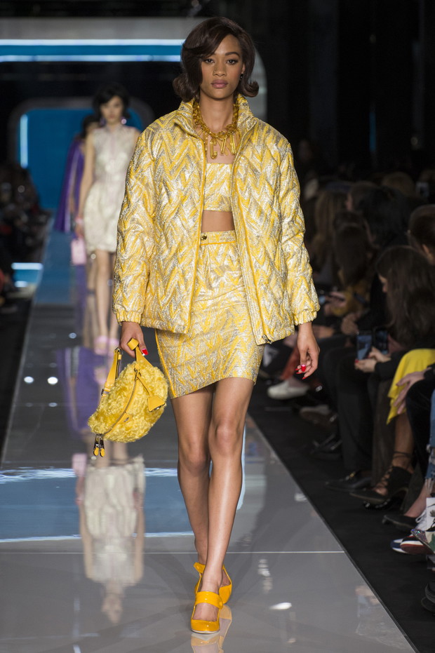Pokaz Moschino jesień-zima 2018/2019