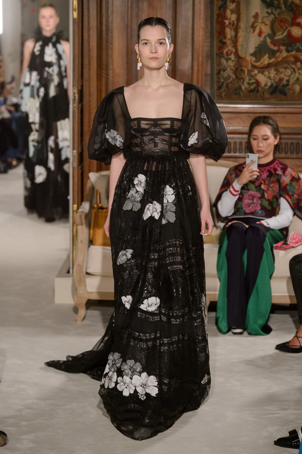 Nowa kolekcja Valentino SS18