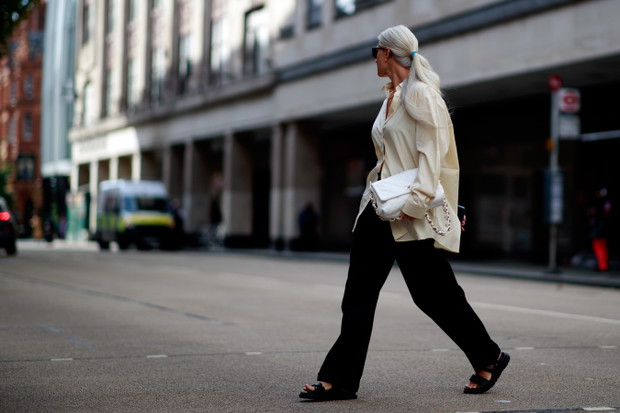 Tydzień mody w Londynie: stylizacje gości, blogerek, stylistek