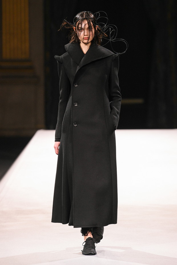 Yohji Yamamoto jesień-zima 2022/2023