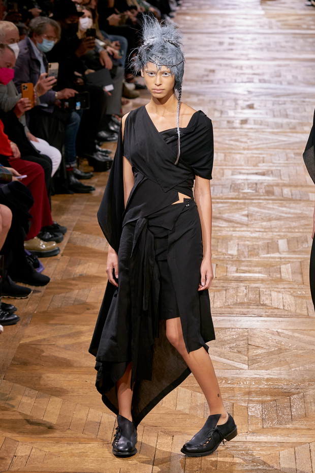 Yohji Yamamoto wiosna-lato 2022