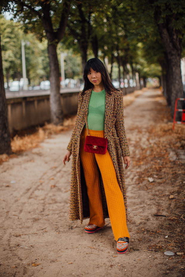 Moda uliczna na Paris Haute Couture Week jesień-zima 2023/2024