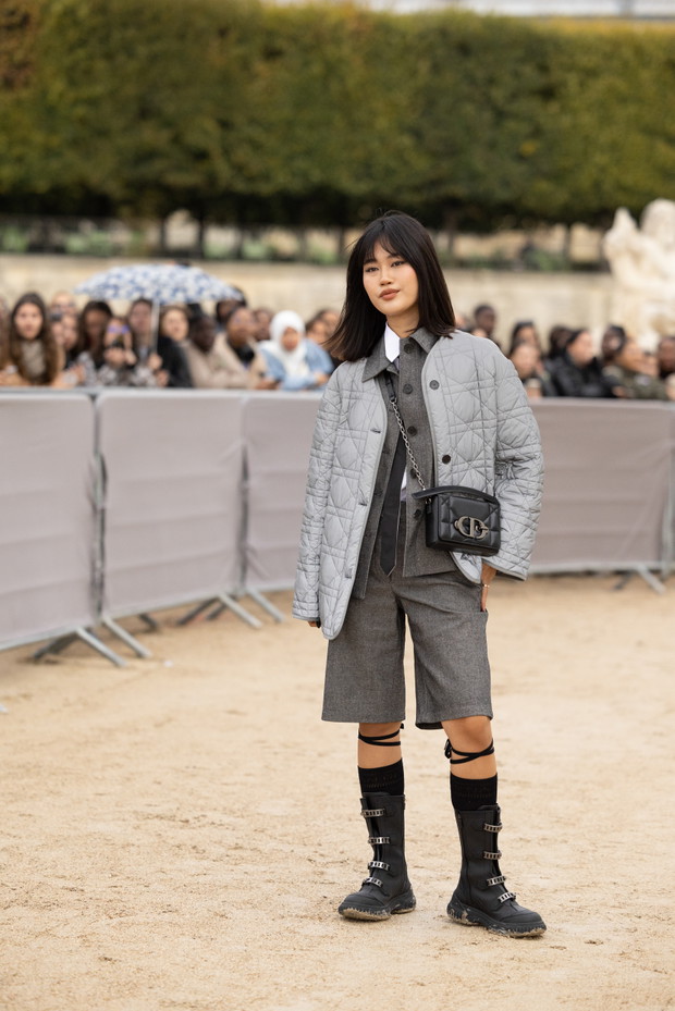 Street style po francusku. Najlepsze stylizacje prawdziwych paryżanek oraz gości Tygodnia mody w Paryżu wiosna-lato 2023