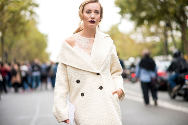 Modne płaszcze - street fashion jesień-zima 2016/2017