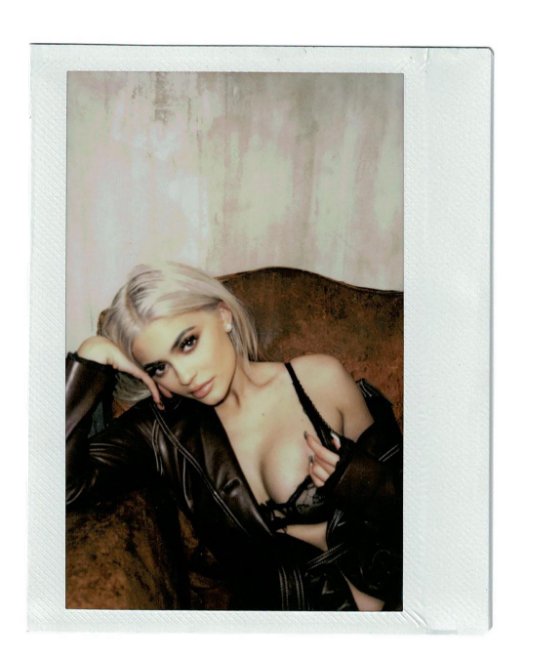 The Kylie Shop - nowy biznes Kylie Jenner!