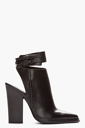Buty cut-out