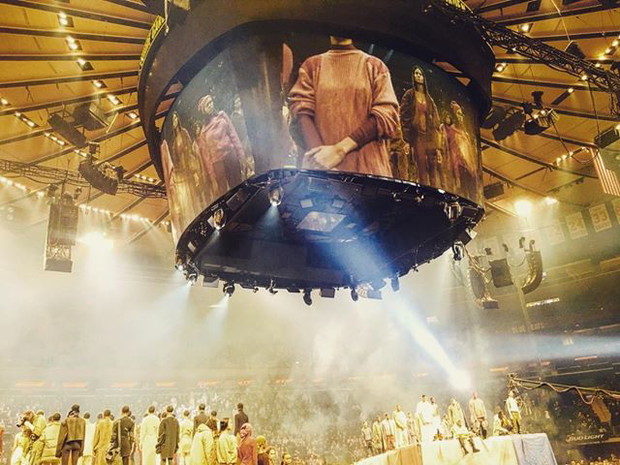 Pokaz kolekcji Kanye Westa, Yeezy Season 3 - zobaczcie co się działo!