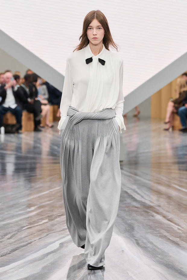 Christian Dior S26 017