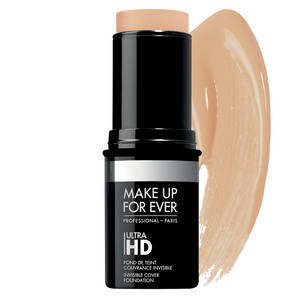 Najlepsze kosmetyki według Patrycji Dobrzenieckiej: podkład Make Up Forever HD Stick