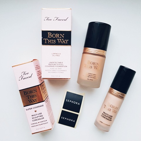 Too Faced - Born This Way korektor i podkład