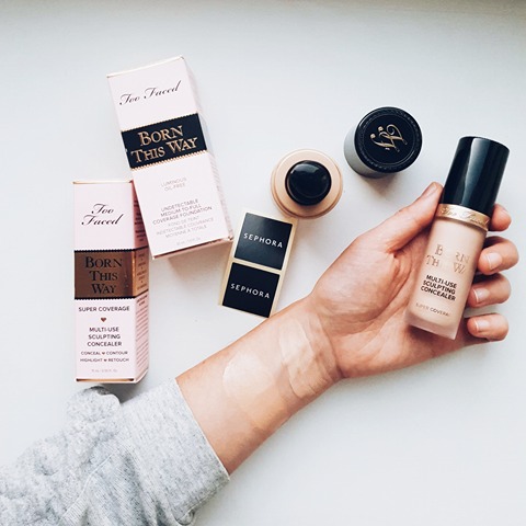 Too Faced - Born This Way korektor i podkład