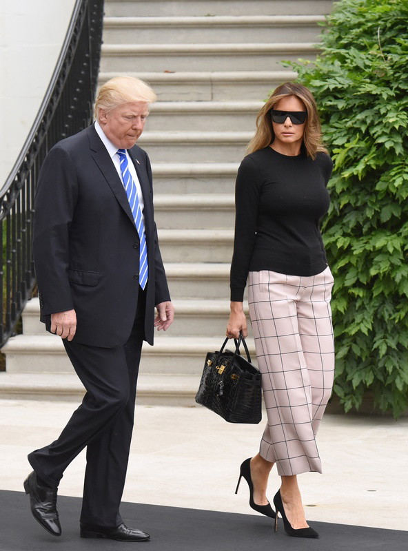 Donald Trump i Melania Trump przed wylotem do Polski