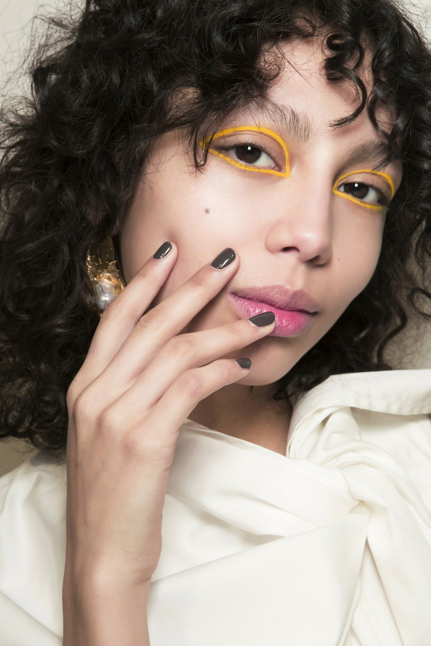 Modne paznokcie: manicure na jesień 2018. Eudon Choi