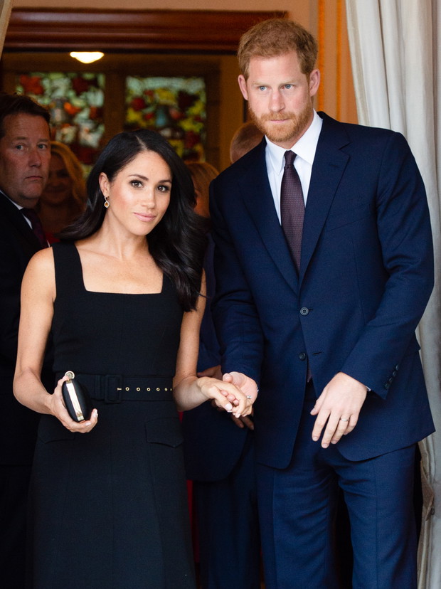 Książę Harry i księżna Meghan na przyjęciu zorganizowanym w siedzibie brytyjskiego ambasadora w Dublinie, 10.07.2018.