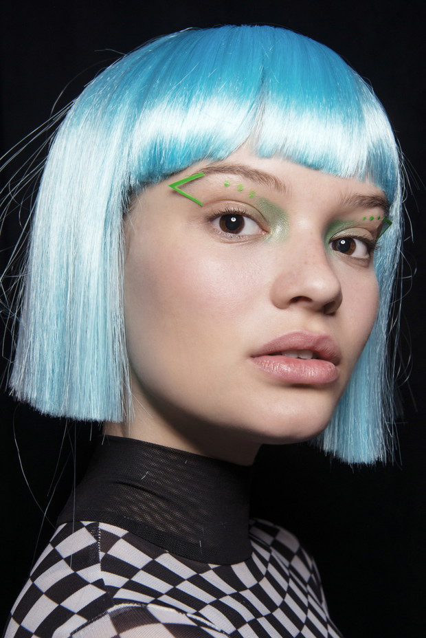 Makijaże na jesień-zima 2018/2019: pastele, Jeremy Scott