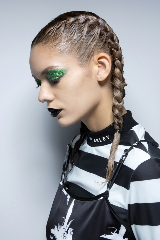Modny makijaż wiosna-lato 2020. Bobby Abley