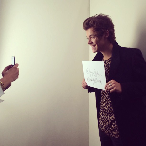 Backstage pokazu Burberry wiosna-lato 2014