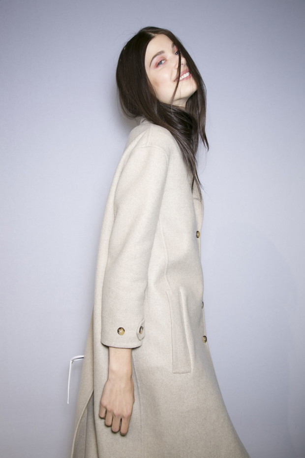 Backstage pokazu Burberry wiosna-lato 2014