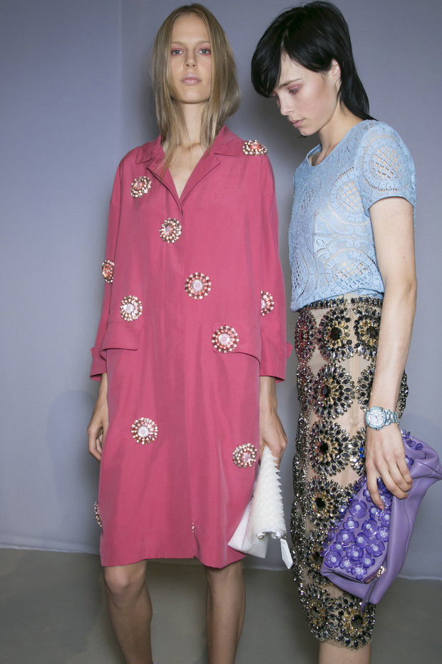 Backstage pokazu Burberry wiosna-lato 2014