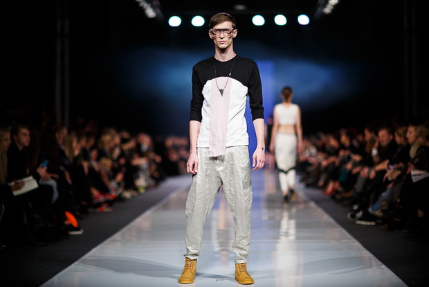 Fashion Week Poland: Jarosław Ewert wiosna-lato 2014