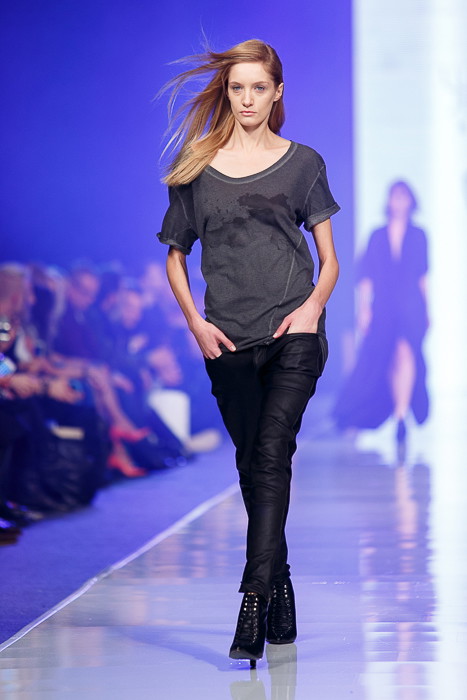 Fashion Week Poland: Łukasz Jemioł BASIC wiosna lato 2014