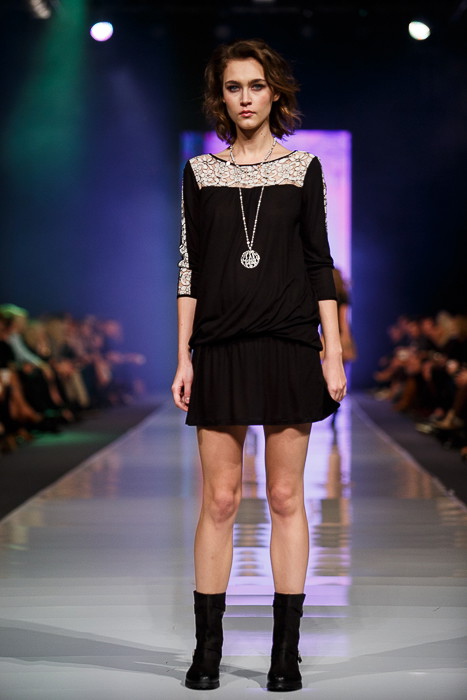 Fashion Week Poland: Natalia Jaroszewska wiosna-lato 2014