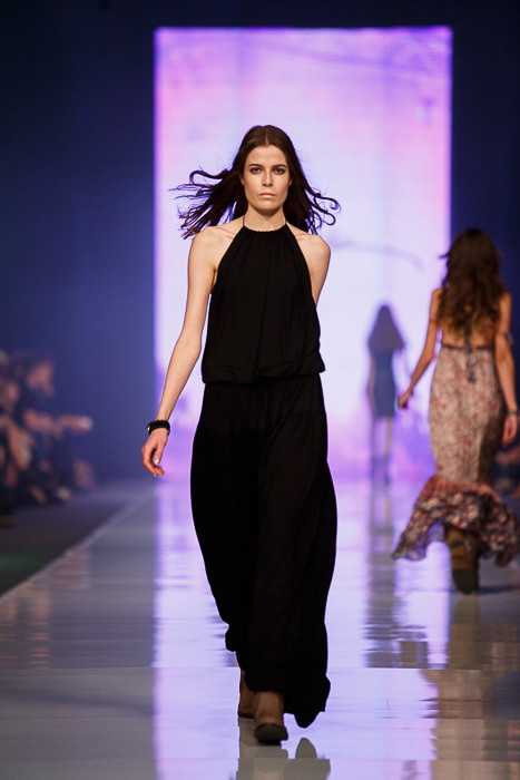 Fashion Week Poland: Natalia Jaroszewska wiosna-lato 2014