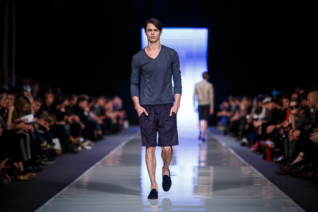 Fashion Week Poland: Wojtek Haratyk wiosna-lato 2014