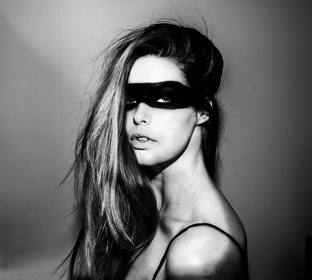 Czy Robyn Lawley jest plus size?