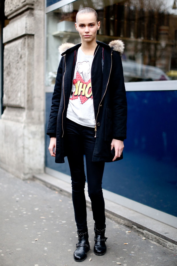 Street fashion: jak nosić płaszcz?