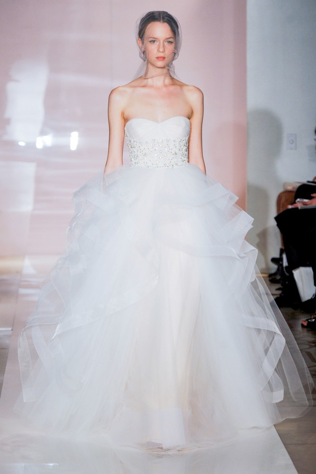 Suknie ślubne 2014: Reem Acra jesień 2014