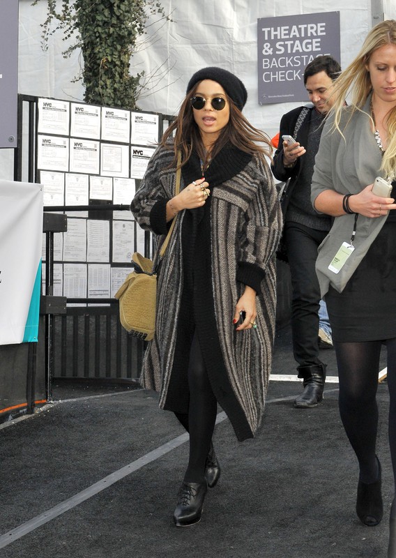 Zoë Kravitz - stylizacje gwiazdy