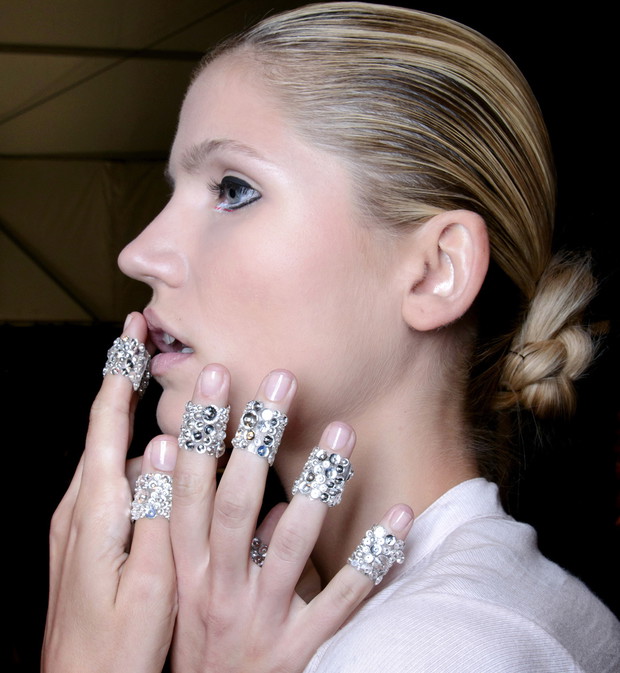 Manicure: trendy wiosna-lato 2014