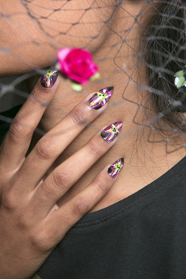 Manicure: trendy wiosna-lato 2014