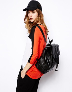 Plecaki - trendy wiosna-lato 2014/15