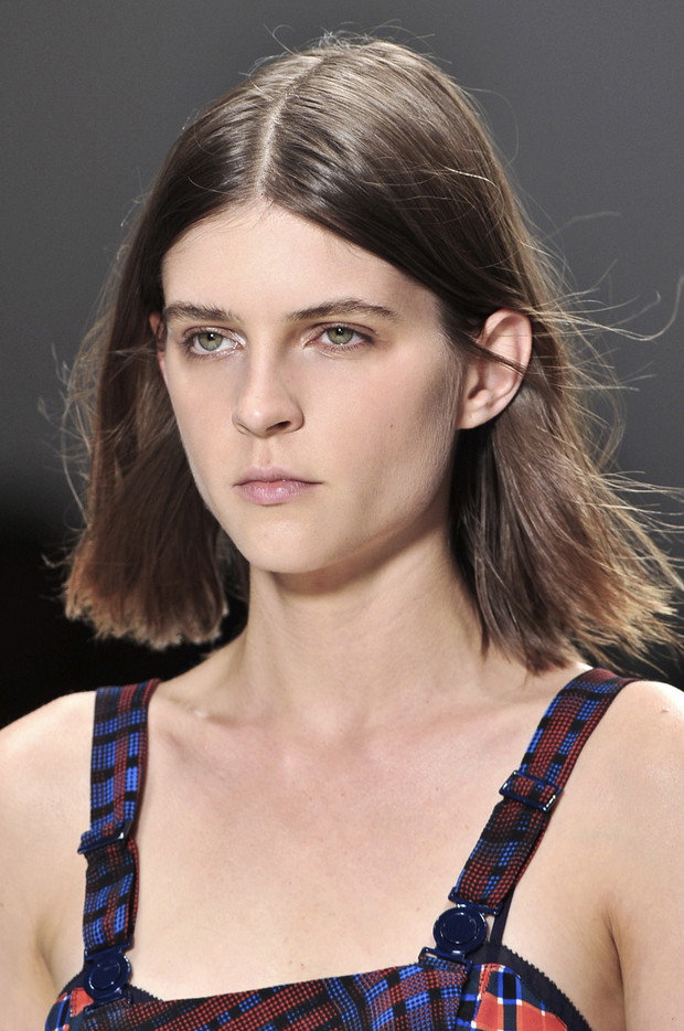 Fryzury wiosna lato 2014: modny bob