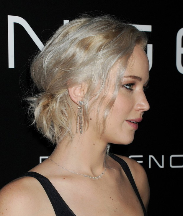 Fryzury gwiazd: Jennifer Lawrence