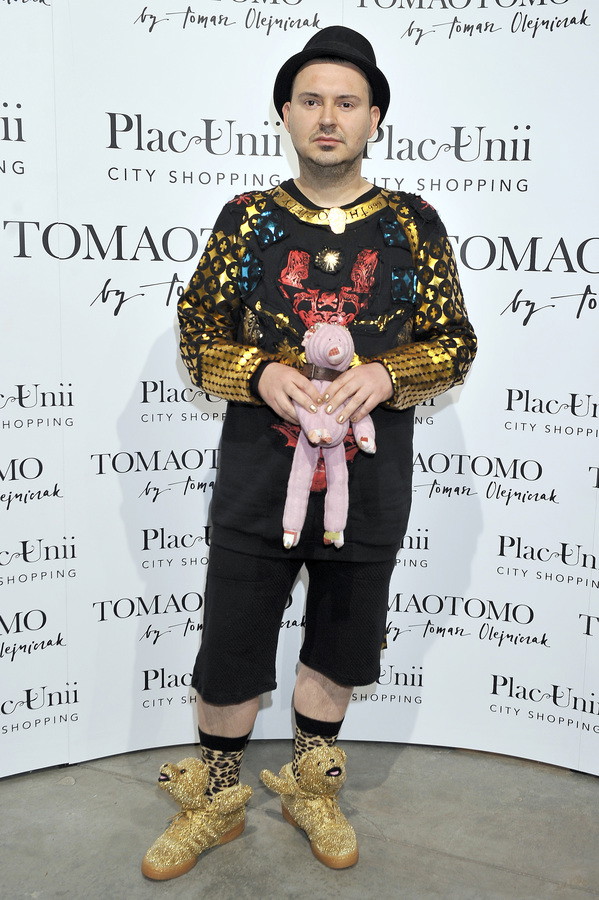 Gwiazdy na pokazie TOMAOTOMO Véronique