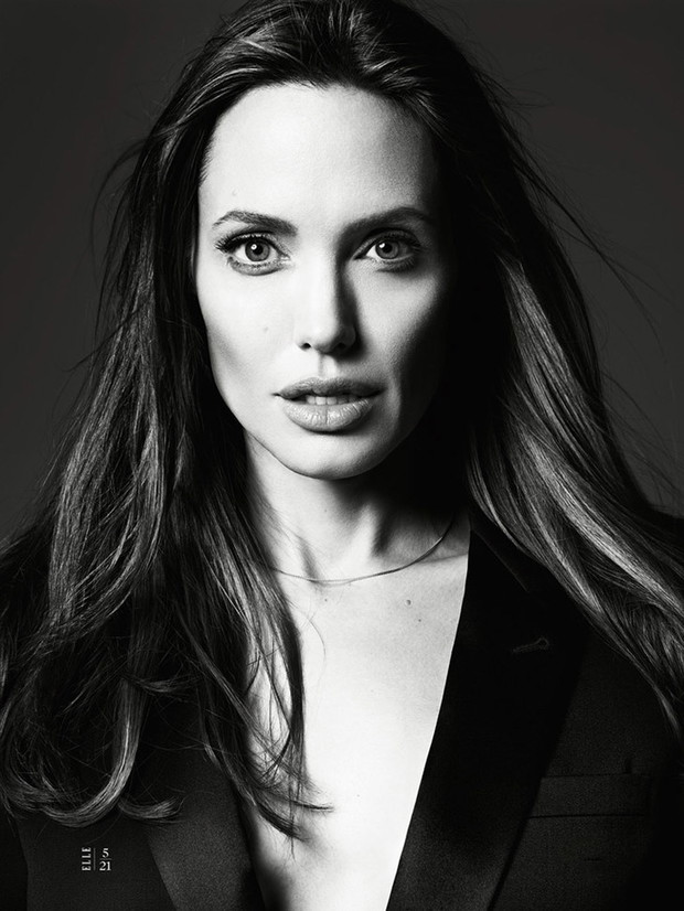 Angelina Jolie w czerwcowym ELLE US!