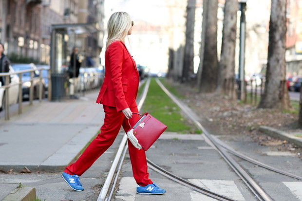 Kolorowe spodnie - trendy wiosna lato 2014