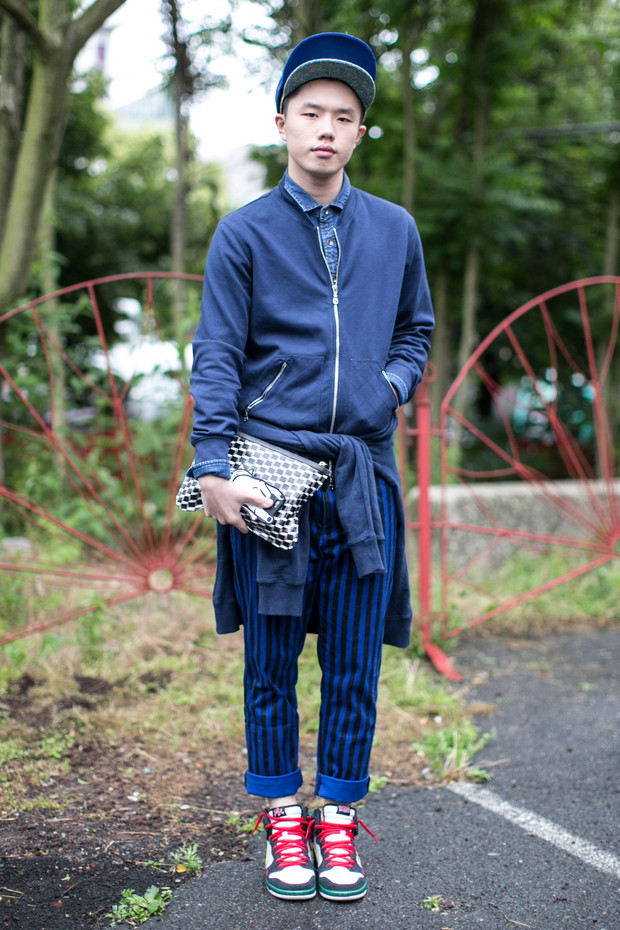 Kolorowe spodnie - trendy wiosna lato 2014