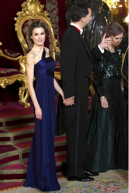 Królowa Letizia Rocasolano - poznaj styl nowej hiszpańskiej monarchini
