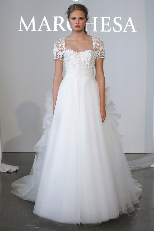Suknie ślubne 2015: Marchesa wiosna 2015