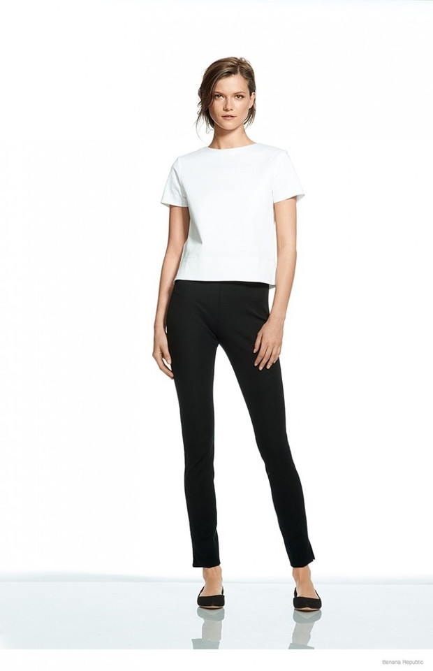 Kasia Struss w lookbooku Roland Mouret x Banana Republic