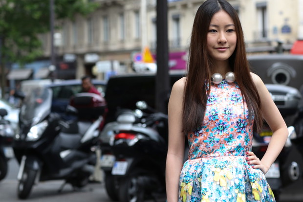 Street fashion: buty i akcesoria gości na pokazach haute couture FW14